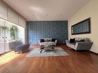 Foto 3 de Venta De Linda Casa En Sol De La Molina