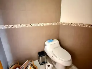 Foto 44 de HERMOSA CASA DE 3 HABITACIONES CON JARDÍN -EN RENTA- TANDA