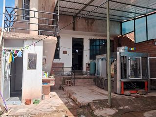 Foto 6 de EN VENTA CASA AL COSTADO DEL HOSPITAL ACAMANA DE SAN JERONIMO