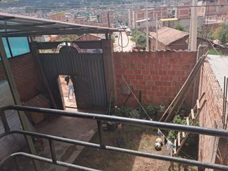 Foto 7 de EN VENTA CASA AL COSTADO DEL HOSPITAL ACAMANA DE SAN JERONIMO