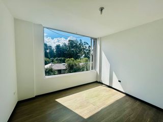 Foto 17 de Casa en renta Tumbaco Ilaló 3 dormitorio c/u con su baño completo