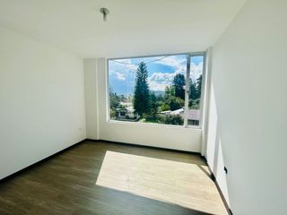 Foto 20 de Casa en renta Tumbaco Ilaló 3 dormitorio c/u con su baño completo