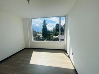 Foto 21 de Casa en renta Tumbaco Ilaló 3 dormitorio c/u con su baño completo
