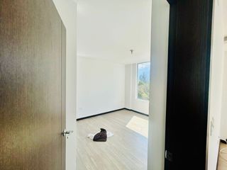 Foto 23 de Casa en renta Tumbaco Ilaló 3 dormitorio c/u con su baño completo