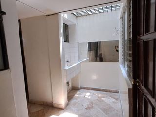 Foto 5 de Alquiler de Primer piso, incluye cochera