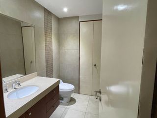 Foto 7 de vendo dpto  Elias Aparicio la planicie la molina $245,000