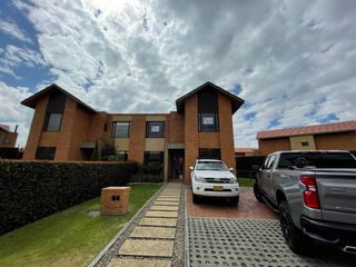 Foto 40 de HERMOSA CASA EN VENTA - CIPRÉS HACIENDA FONTANAR