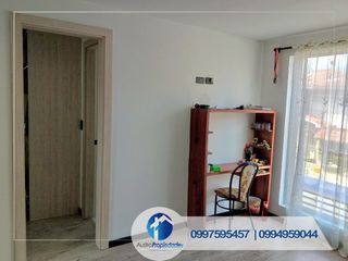 Foto 13 de Casa de Arriendo Amoblada – Capulispamba –  4 dormitorios, 1 garaje y jardín.