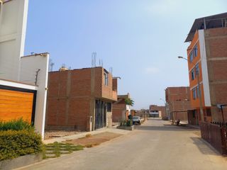 Foto 19 de VENDO TERRENO RESIDENCIAL DE 120 M2 URB. ESMERALDA ETAPA 1  CARABAYLLO