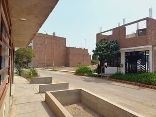 Foto 27 de VENDO TERRENO RESIDENCIAL DE 120 M2 URB. ESMERALDA ETAPA 1  CARABAYLLO