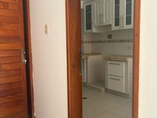Foto 3 de ALQUILO LINDO DEPARTAMENTO 1 ER PISO-URB. ALPAMAYO