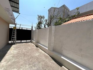 Foto 3 de Casa de una planta en venta en Conocoto