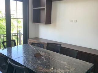 Foto 5 de Samborondon, venta de hermosa oficina de 98 mts2 full amoblada