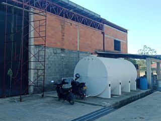 Foto 23 de BODEGA CON PARQUEADERO SOBRE VÍA NACIONAL EN GLORIETA