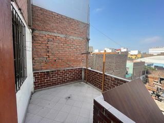 Foto 15 de Se Vende Amplio Departamento 3er piso en Breña