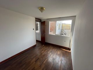 Foto 12 de Se Vende Amplio Departamento 3er piso en Breña