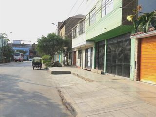 Foto 3 de CASA 3 PISOS EN VENTA 150 M2 CALLE SAGITARIO - ATE