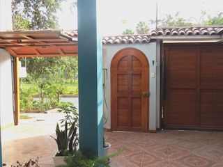 Foto 9 de CASA 3 PISOS EN VENTA 150 M2 CALLE SAGITARIO - ATE