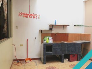Foto 14 de CASA 3 PISOS EN VENTA 150 M2 CALLE SAGITARIO - ATE