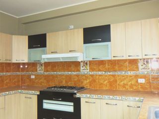 Foto 16 de CASA 3 PISOS EN VENTA 150 M2 CALLE SAGITARIO - ATE