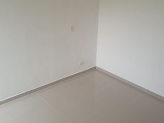 Foto 11 de APARTAMENTO EN RENTA GALICIA PERERIA