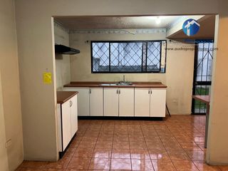Foto 7 de SE RENTA CASA EN EL SECTOR DE RACAR