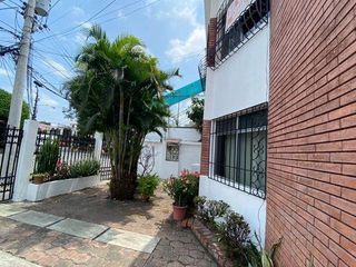 Foto 2 de VENTA CASA EN EL CENTENARIO SUR DE GUAYAQUIL