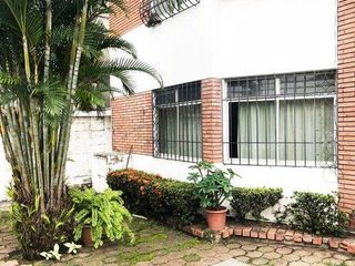 Foto 3 de VENTA CASA EN EL CENTENARIO SUR DE GUAYAQUIL