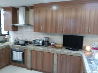 Foto 15 de Rento Amplia Casa, sector parque Metropolitano, ideal para Restaurantes.
