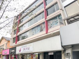 Foto 1 de Oficinas en Renta en Veintimilla y Amazonas – La Mariscal, Quito