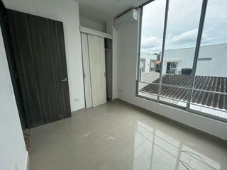 Foto 2 de APARTAMENTO 302 EN EDIFICIO VILLA SOL - BARRIO PORTAL DE LA PRADERA