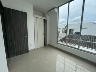 Foto 1 de APARTAMENTO 302 EN EDIFICIO VILLA SOL - BARRIO PORTAL DE LA PRADERA