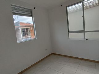 Foto 9 de CASA EN CONJUNTO RESIDENCIAL LAS HELICONIAS