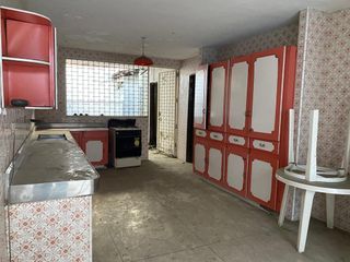 Foto 5 de SE VENDE CASA PARA REMODELAR