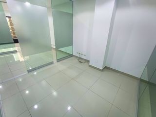 Foto 9 de Alquiler Miraflores PARDO - Oficina de 1 Ambiente con 3 Oficinas - Área: 53.51m²