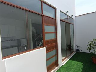 Foto 25 de Casa de estreno en Dunas de La Florida VI Etapa – Diseño moderno y ubicación estratégica