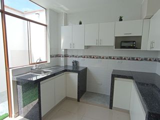 Foto 20 de Casa de estreno en Dunas de La Florida VI Etapa – Diseño moderno y ubicación estratégica