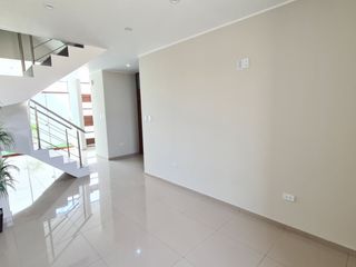 Foto 9 de Casa de estreno en Dunas de La Florida VI Etapa – Diseño moderno y ubicación estratégica
