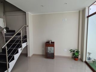 Foto 11 de Casa de estreno en Dunas de La Florida VI Etapa – Diseño moderno y ubicación estratégica