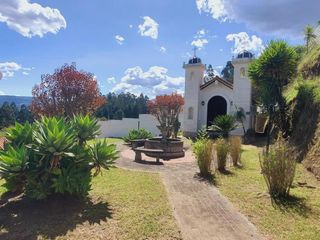 Foto 4 de ¡Hermosa Quinta en Alangasí! Rodeada de naturaleza, ideal para vivir o invertir