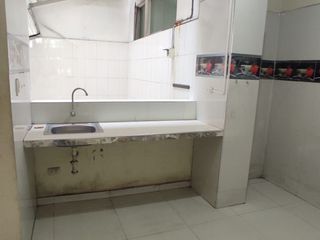Foto 4 de Vendo Local Comercial de 470m2 En Av. Próceres De La Independencia Cerca A La Estación San Carlos. Sjl