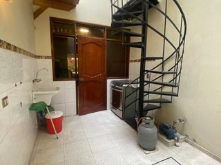 Foto 12 de VENDO HERMOSA Y AMPLIA CASA EN SURCO