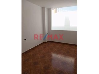 Foto 6 de ¡Imperdible! Venta De Casa Nueva De 02 Pisos (Base Para 3 Pisos + Azotea), En Condominio Sol De Chan Chan Altura Colegio Ramon Castilla