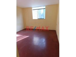 Foto 6 de Venta De Amplio Departamento En 2Do Piso Y Azotea, A Unas Cuadras De La Plaza De Armas De La Esperanza