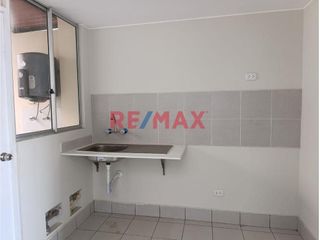 Foto 9 de Se Alquila Acogedora Casa Nueva De 2 Pisos En Residencial Magisterial, Victor Larco