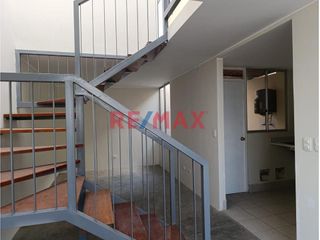 Foto 11 de Se Alquila Acogedora Casa Nueva De 2 Pisos En Residencial Magisterial, Victor Larco