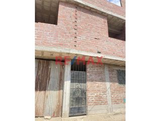 Foto 3 de Se Vende Casa En Casco Las Lomas De Huanchaco/ 279M2 / S/ 185,000