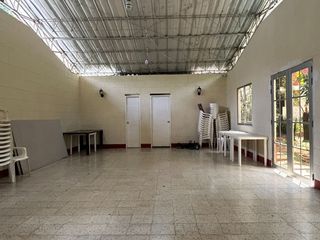Foto 25 de Oportunidad de Inversión - Casa Nivel 2 y 3 en VENTA - Robledo