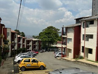 Foto 20 de Oportunidad de Inversión - Casa Nivel 2 y 3 en VENTA - Robledo