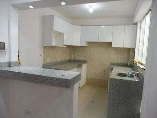 Foto 4 de Vendo Departamento Flat Muy Bien Ubicado